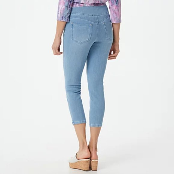 Belle by Kim Gravel Flexibelle Regular Belle Curve Jegging | Light Wash - Picture 2 of 4